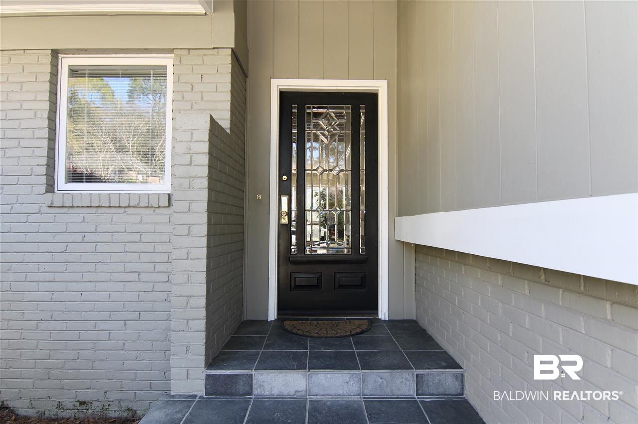 7 Spring Bank Road Mobile, AL 36608 - Photo 4 of 37