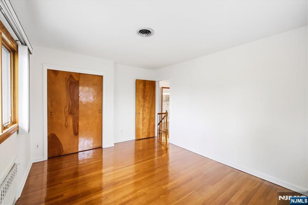 535 Summit Street Englewood Cliffs, NJ 07632 - Photo 25 of 34