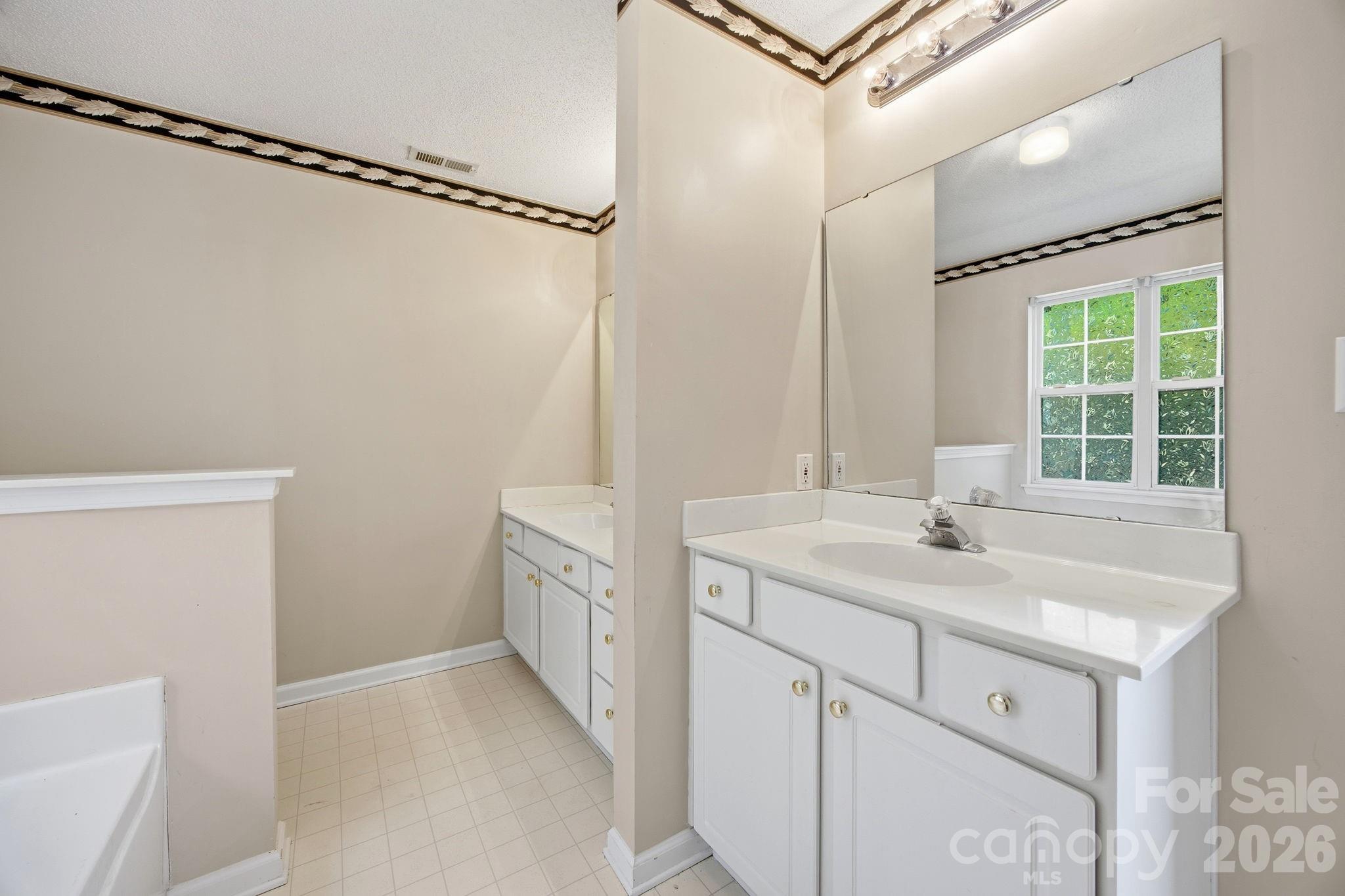 8616 Mineral Ridge Way Charlotte, NC 28269 - Photo 30 of 48