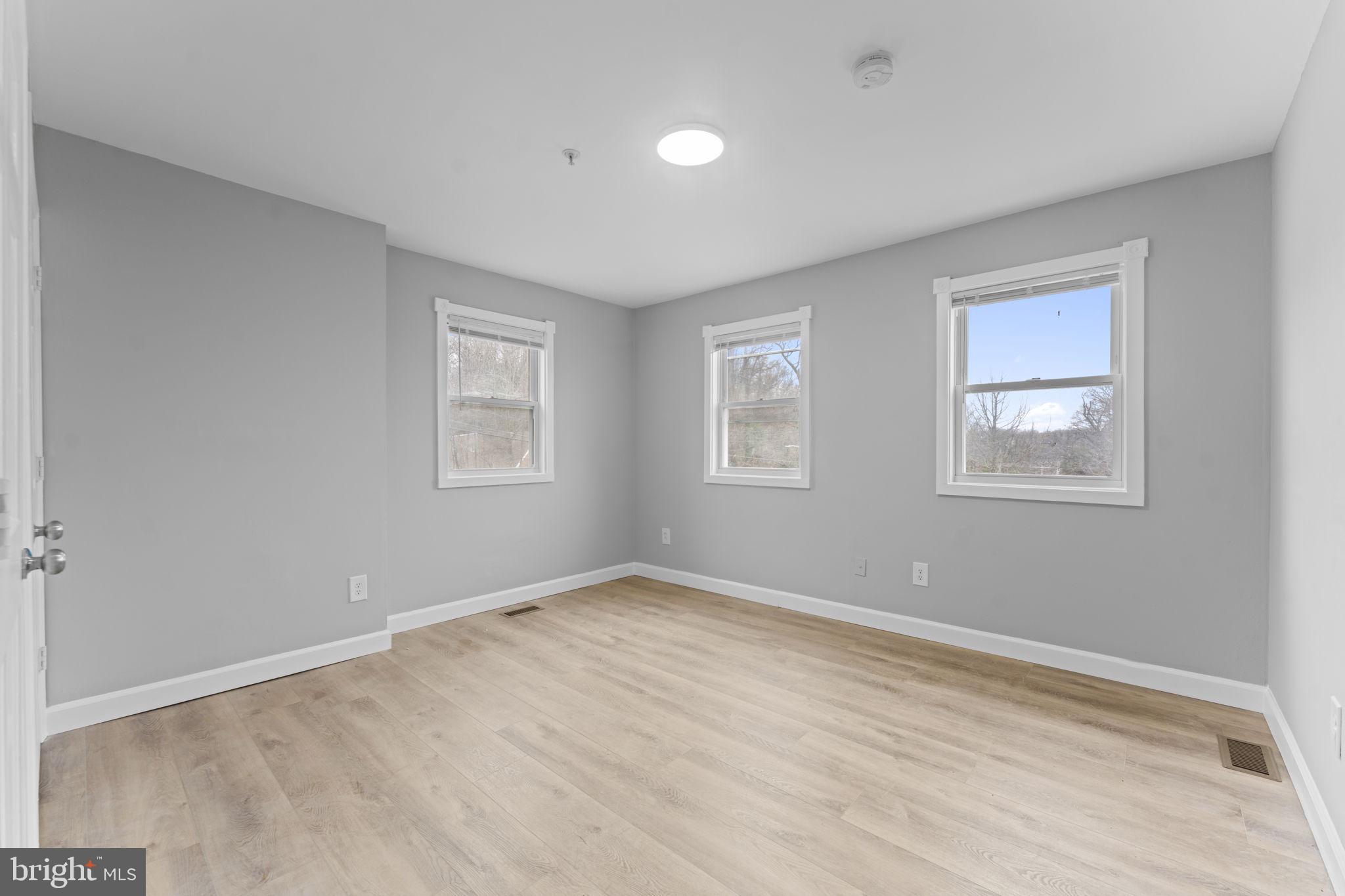 922 Ridge Road Southeast Washington, DC 20019 - Photo 14 of 66 Gallery Image 14