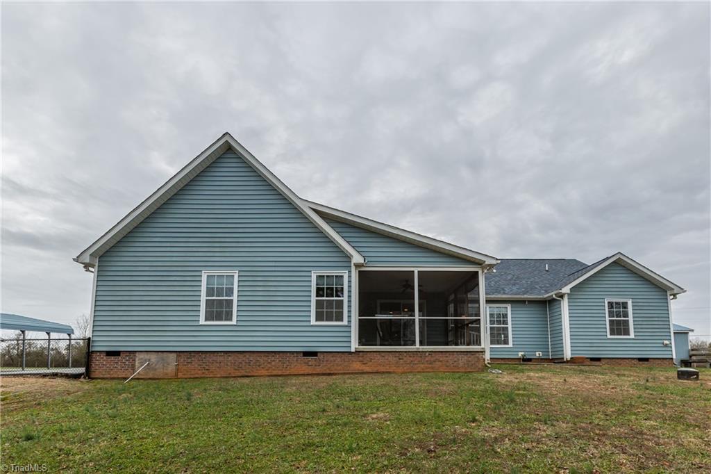 3713 Pride's Road East Bend, NC 27018 - Photo 24 of 29 Gallery Image 24