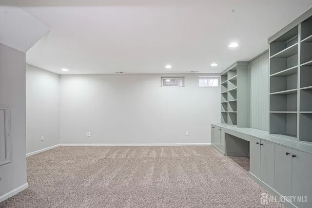 $297,900 | 604 Sangreal Court, Mantua, NJ 08051