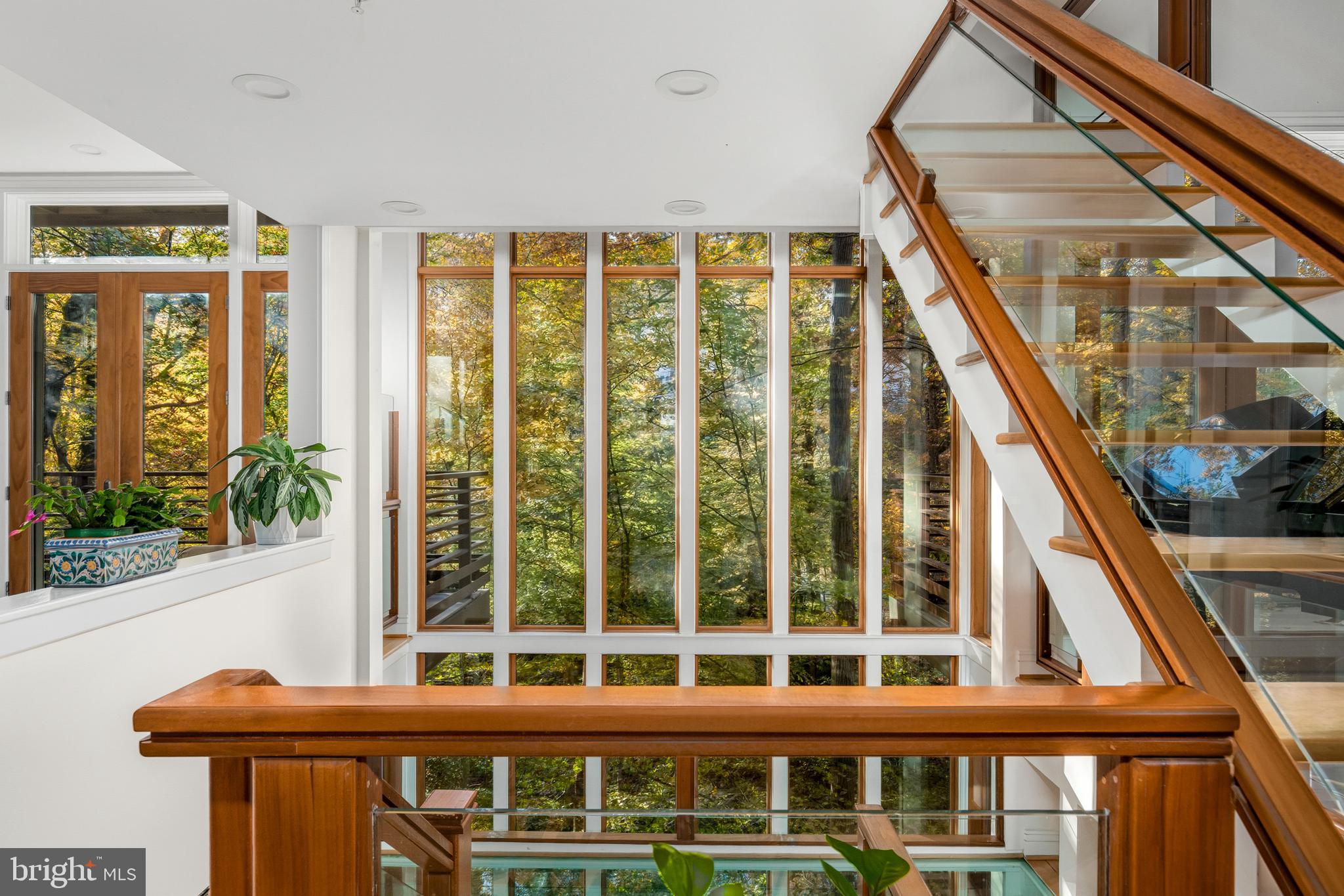 2807 Chesterfield Place Northwest Washington, DC 20008 - Photo 17 of 46 Open Staircase