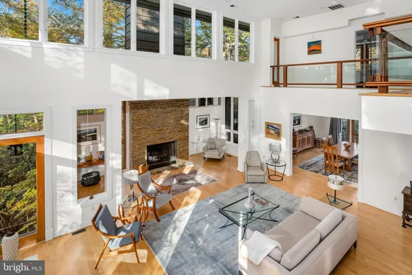 $4,395,000 | 2807 Chesterfield Place Northwest, Washington, DC 20008