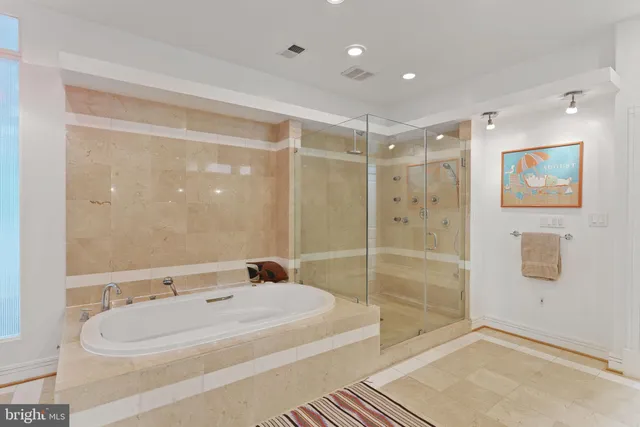 $4,395,000 | 2807 Chesterfield Place Northwest, Washington, DC 20008