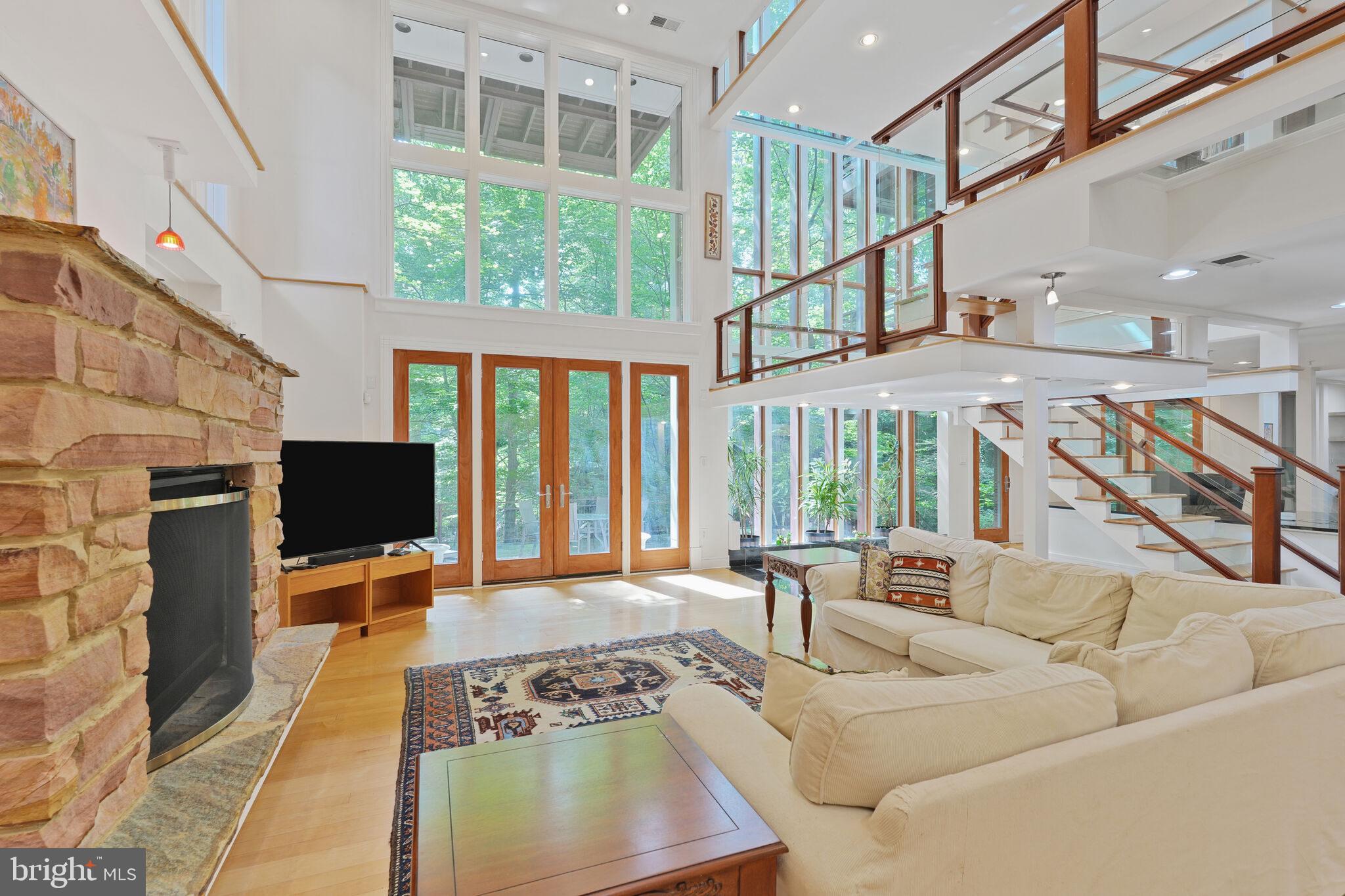 2807 Chesterfield Place Northwest Washington, DC 20008 - Photo 43 of 46 Great Room