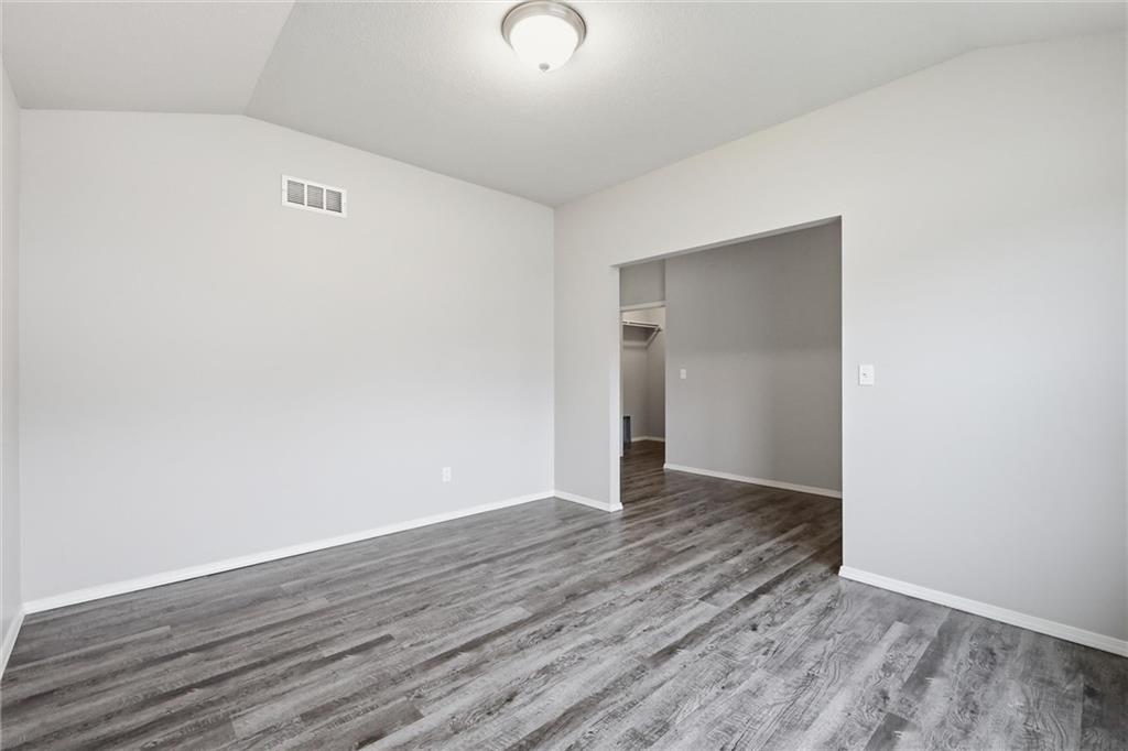 21407 West 216th Street Spring Hill, KS 66083 - Photo 12 of 34