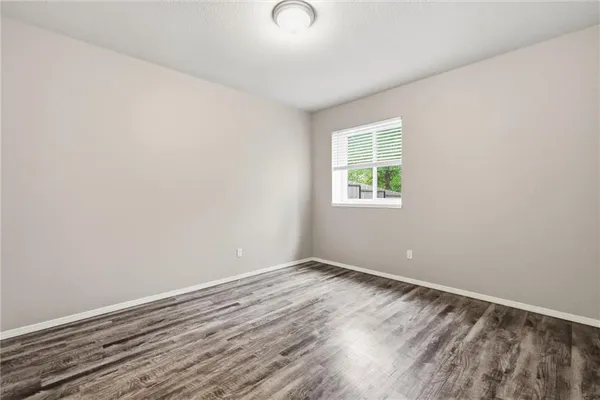 $349,900 | 21407 West 216th Street, Spring Hill, KS 66083