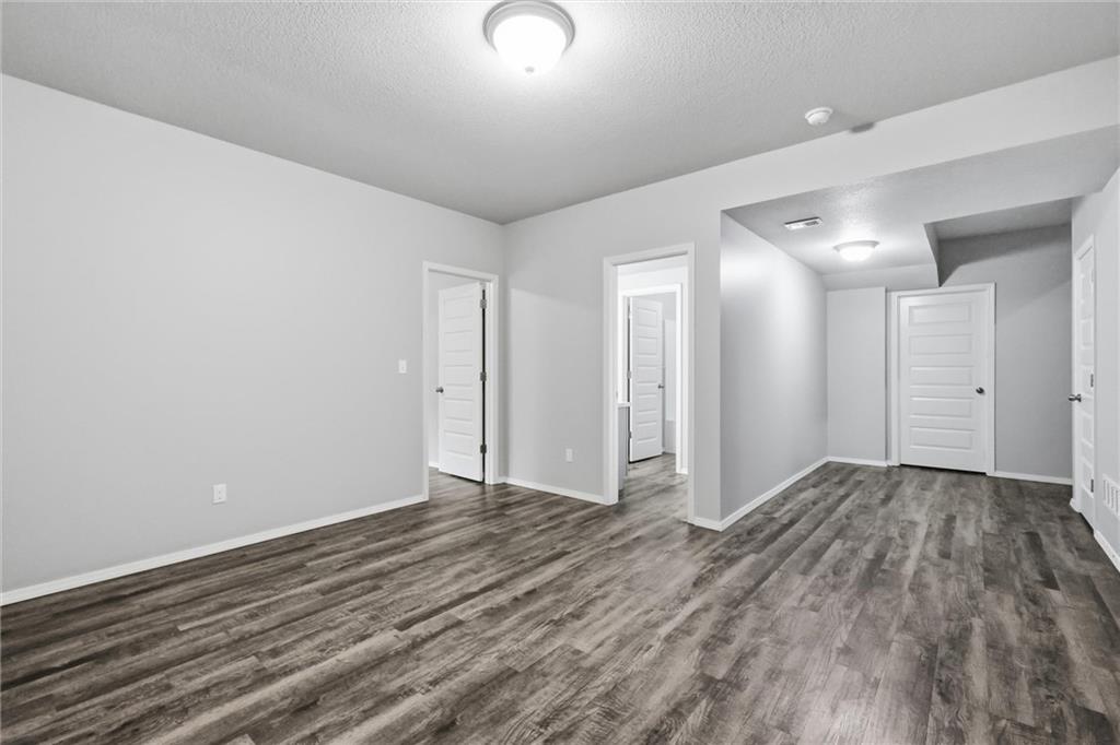 21407 West 216th Street Spring Hill, KS 66083 - Photo 27 of 34
