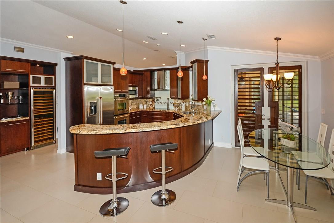 751 Heron Road Weston, FL 33326 - Photo 10 of 29 Photo 10