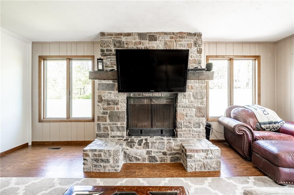 2765 West Carr Hill Road Columbus, IN 47201 - Photo 11 of 60 Gallery Image 11