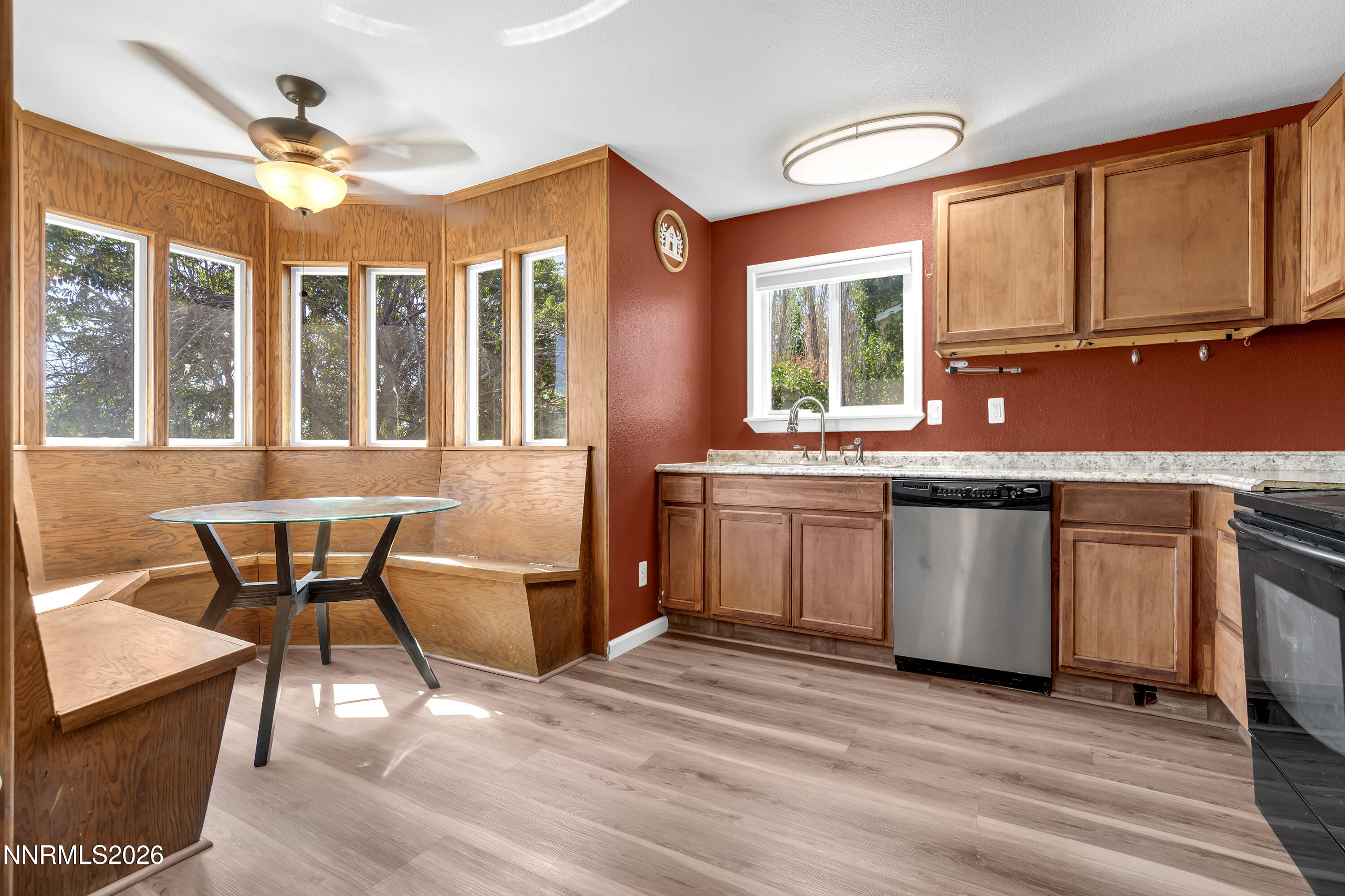 7740 Yorkshire Drive Reno, NV 89506 - Photo 9 of 44 Yorkshire7704-009