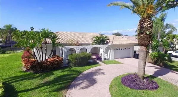 $7,500 | 2001 Hawaii Avenue Northeast, St. Petersburg, FL 33703