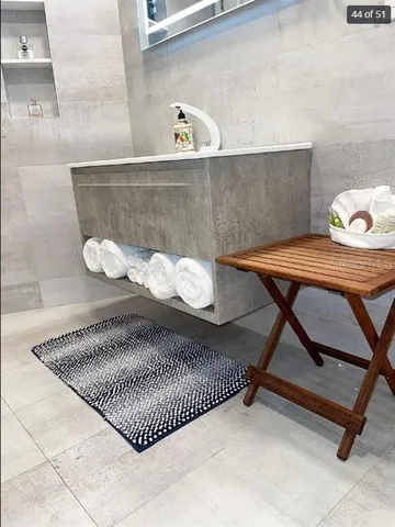 $8,500 | 2001 Hawaii Avenue Northeast, St. Petersburg, FL 33703