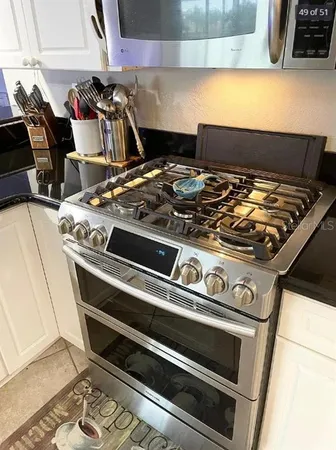 $7,500 | 2001 Hawaii Avenue Northeast, St. Petersburg, FL 33703