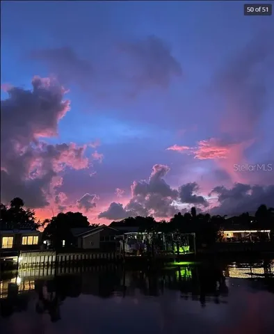 $8,500 | 2001 Hawaii Avenue Northeast, St. Petersburg, FL 33703