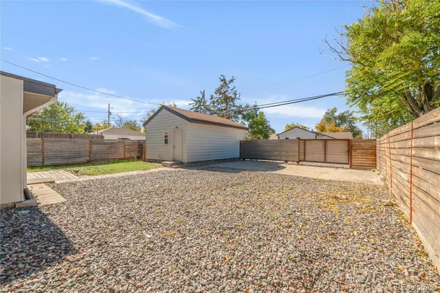 $435,000 | 1395 Dayton Street, Aurora, CO 80010
