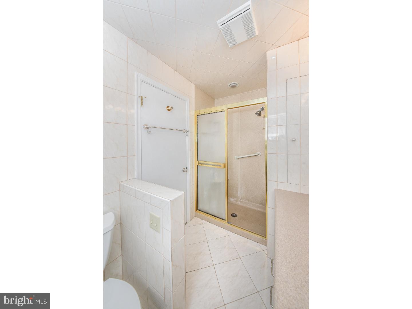 1627 Shoemaker Road Abington, PA 19001 - Photo 18 of 25 Master Bathroom