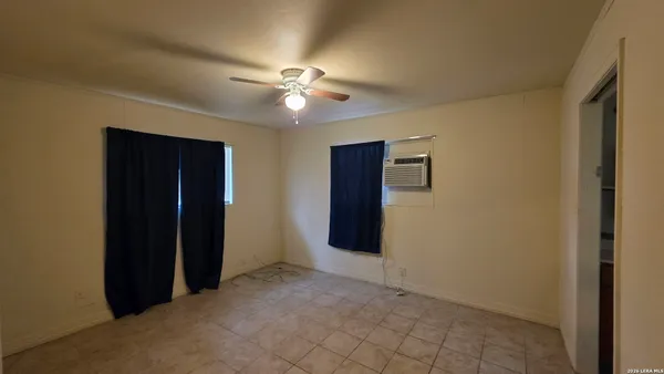 $1,200 | 115 Wilmot Street, San Antonio, TX 78237