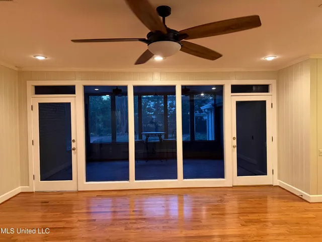 $329,900 | 325 Woodlawn Drive, Greenville, MS 38701