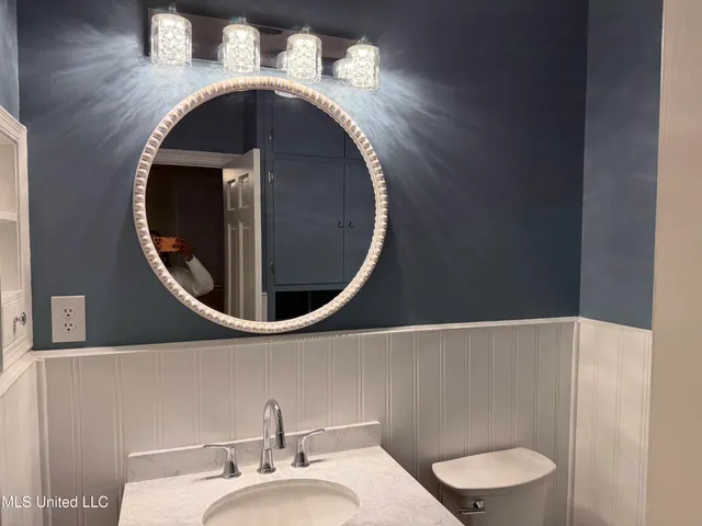 $329,900 | 325 Woodlawn Drive, Greenville, MS 38701