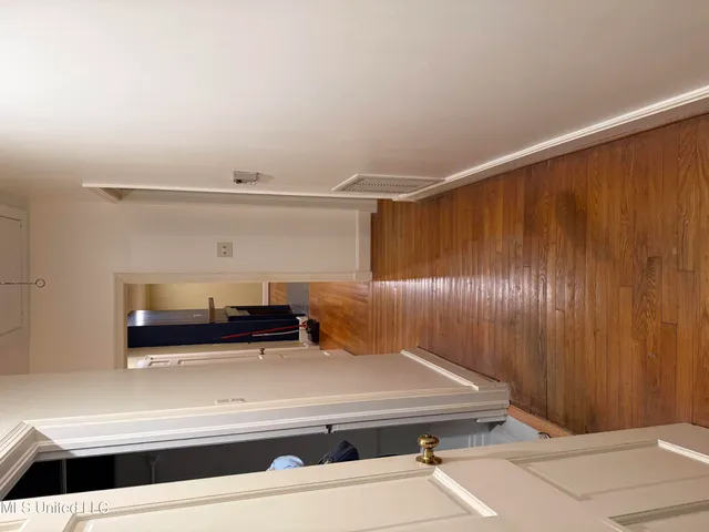 $329,900 | 325 Woodlawn Drive, Greenville, MS 38701