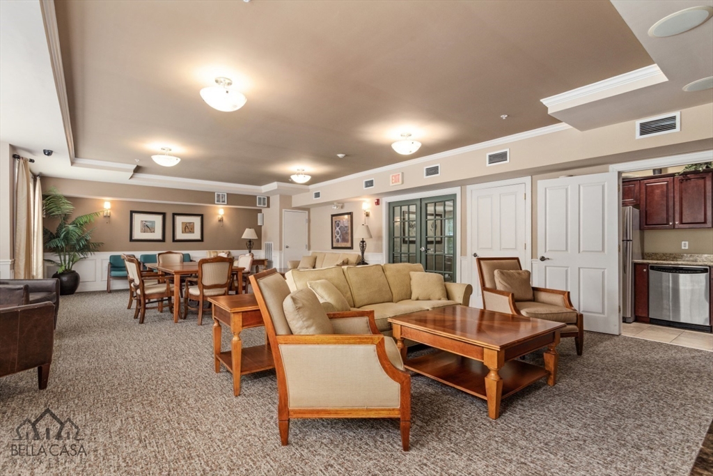 248 Albion Street, Unit 231 Wakefield, MA 01880 - Photo 29 of 35