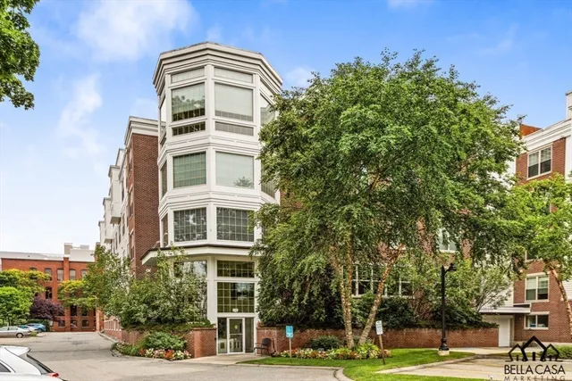 $679,900 | 248 Albion Street, Unit 231, Wakefield, MA 01880