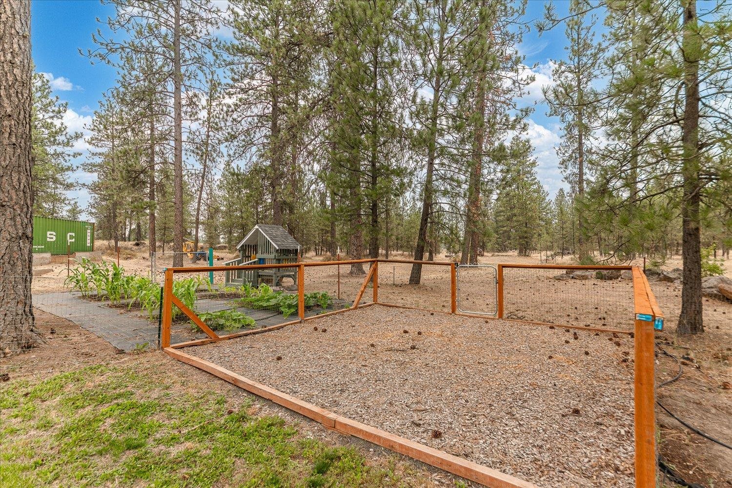 22915 South Cross Road Cheney, WA 99004 - Photo 20 of 50 Gallery Image 20