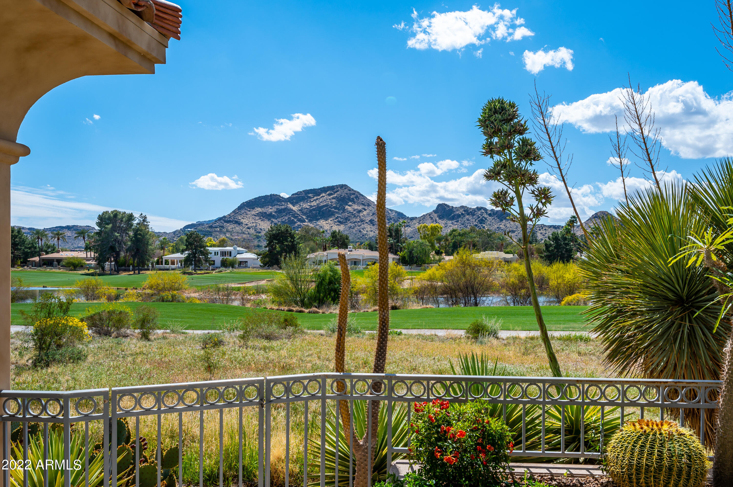 6011 East Horseshoe Road Paradise Valley, AZ 85253 - Photo 11 of 54 6011EHorseshoeRd-6