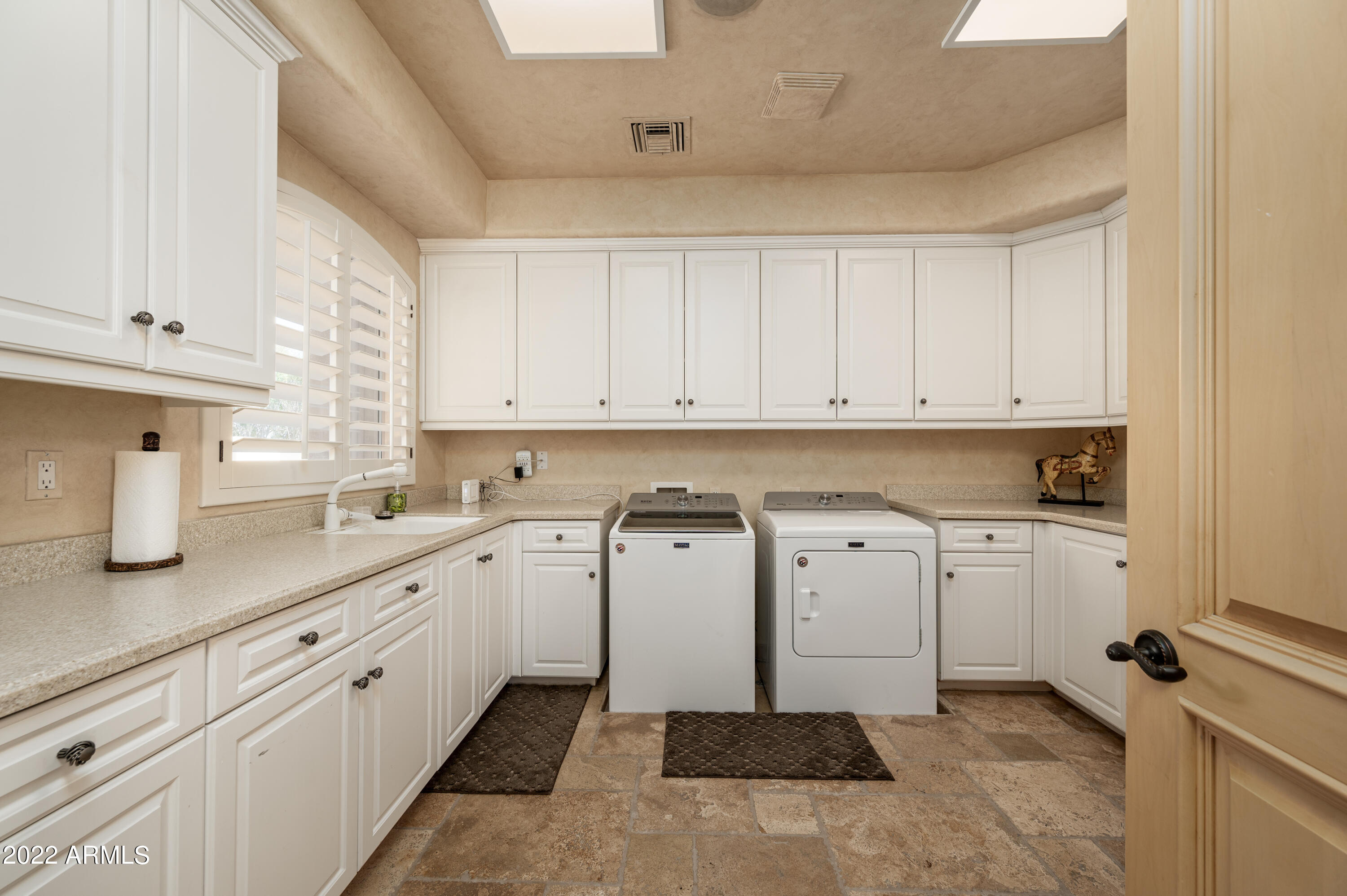 6011 East Horseshoe Road Paradise Valley, AZ 85253 - Photo 42 of 54 6011EHorseshoeRd-44