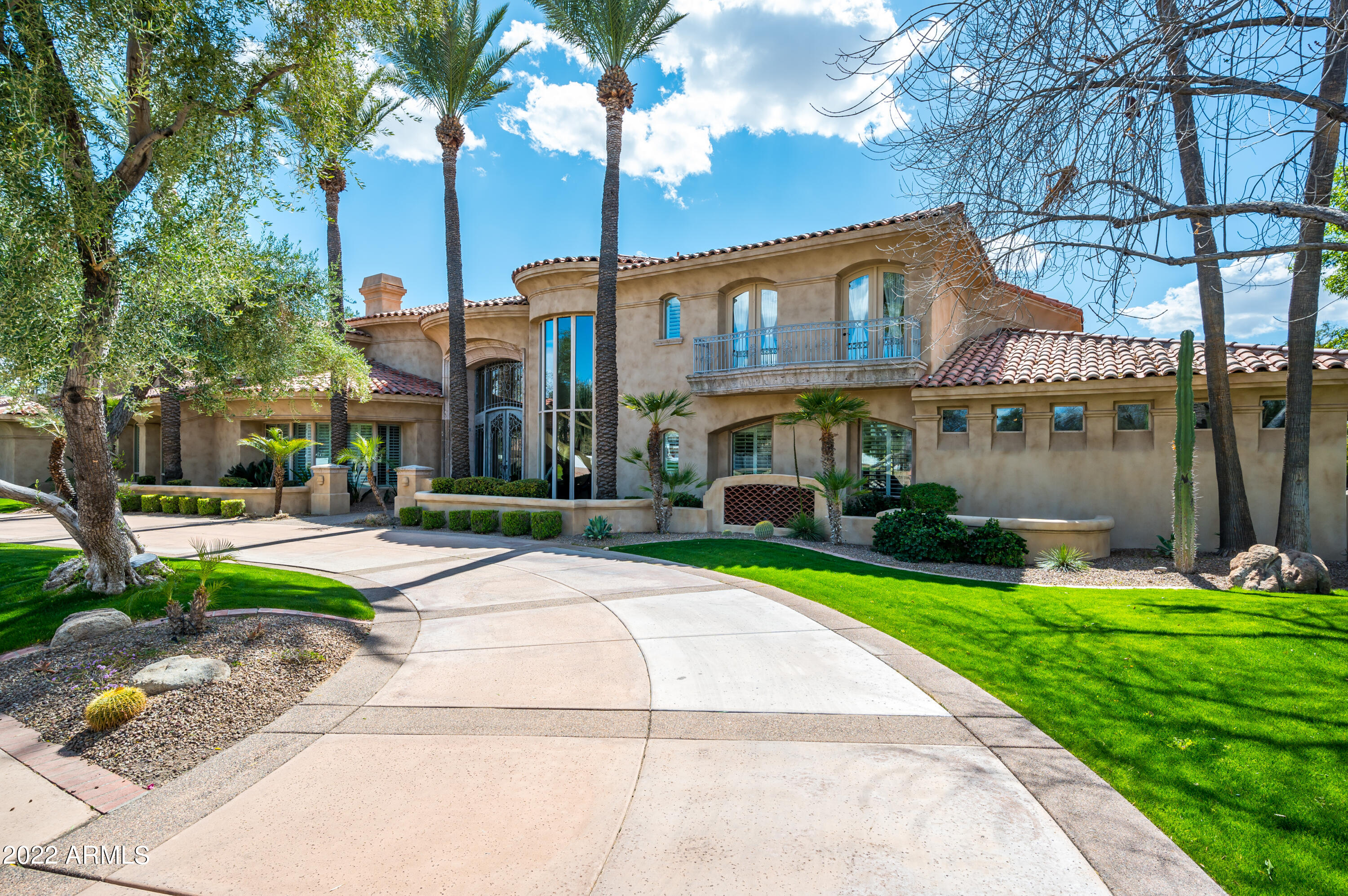 6011 East Horseshoe Road Paradise Valley, AZ 85253 - Photo 6 of 54 6011EHorseshoeRd-7