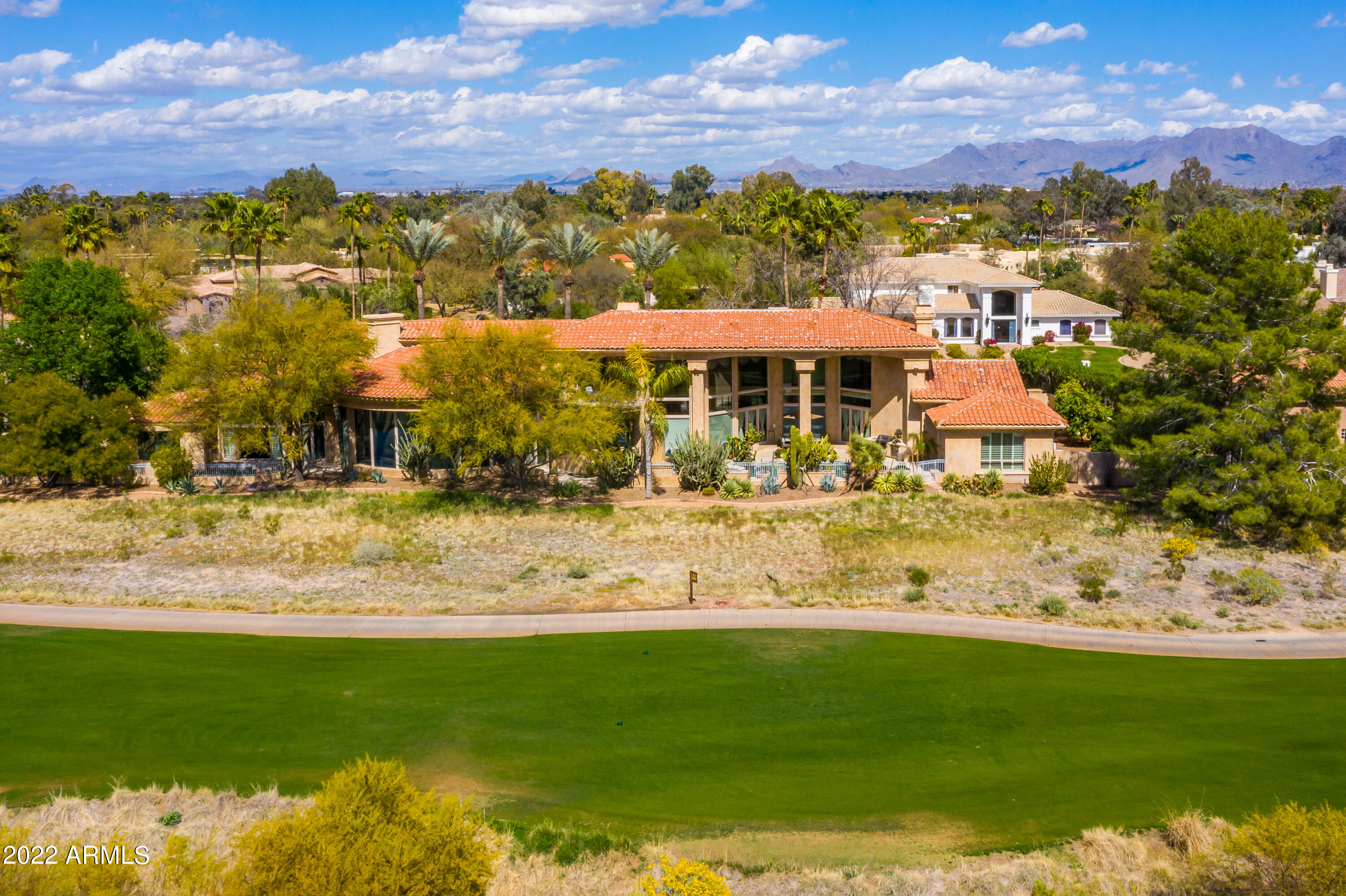 6011 East Horseshoe Road Paradise Valley, AZ 85253 - Photo 9 of 54 6011EHorseshoeRd-61