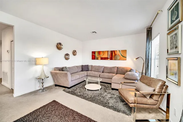 $600,000 | 447 Marcello Boulevard, Kissimmee, FL 34746