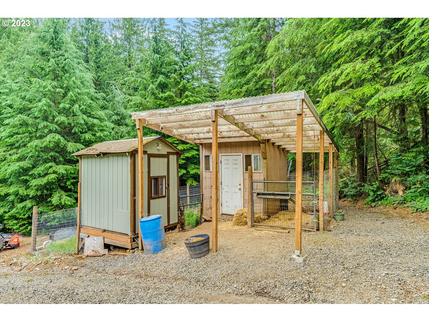 22 Southeast Hemlock Road Corbett, OR 97019 - Photo 23 of 36 Gallery Image 23