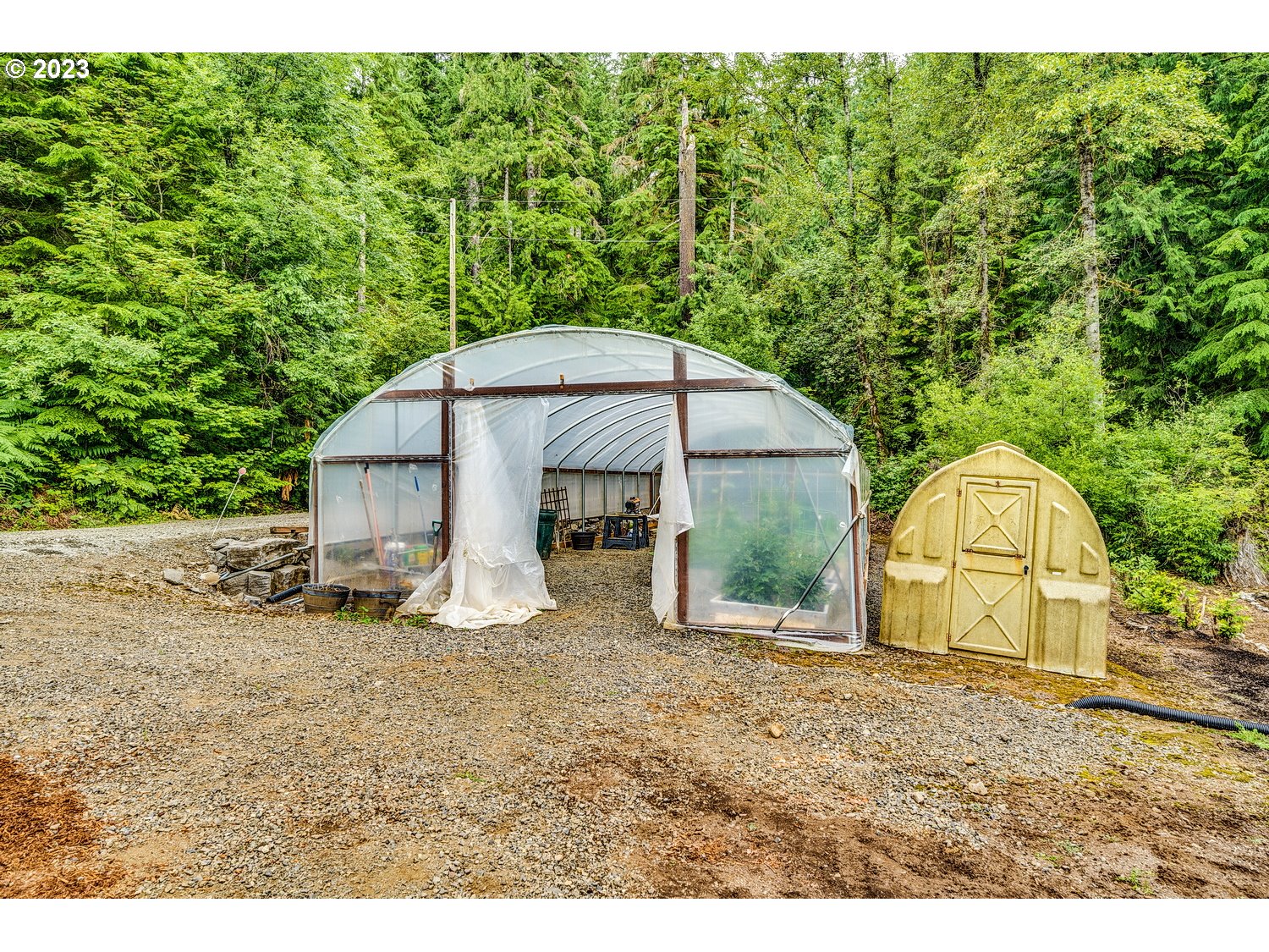 22 Southeast Hemlock Road Corbett, OR 97019 - Photo 27 of 36 Gallery Image 27