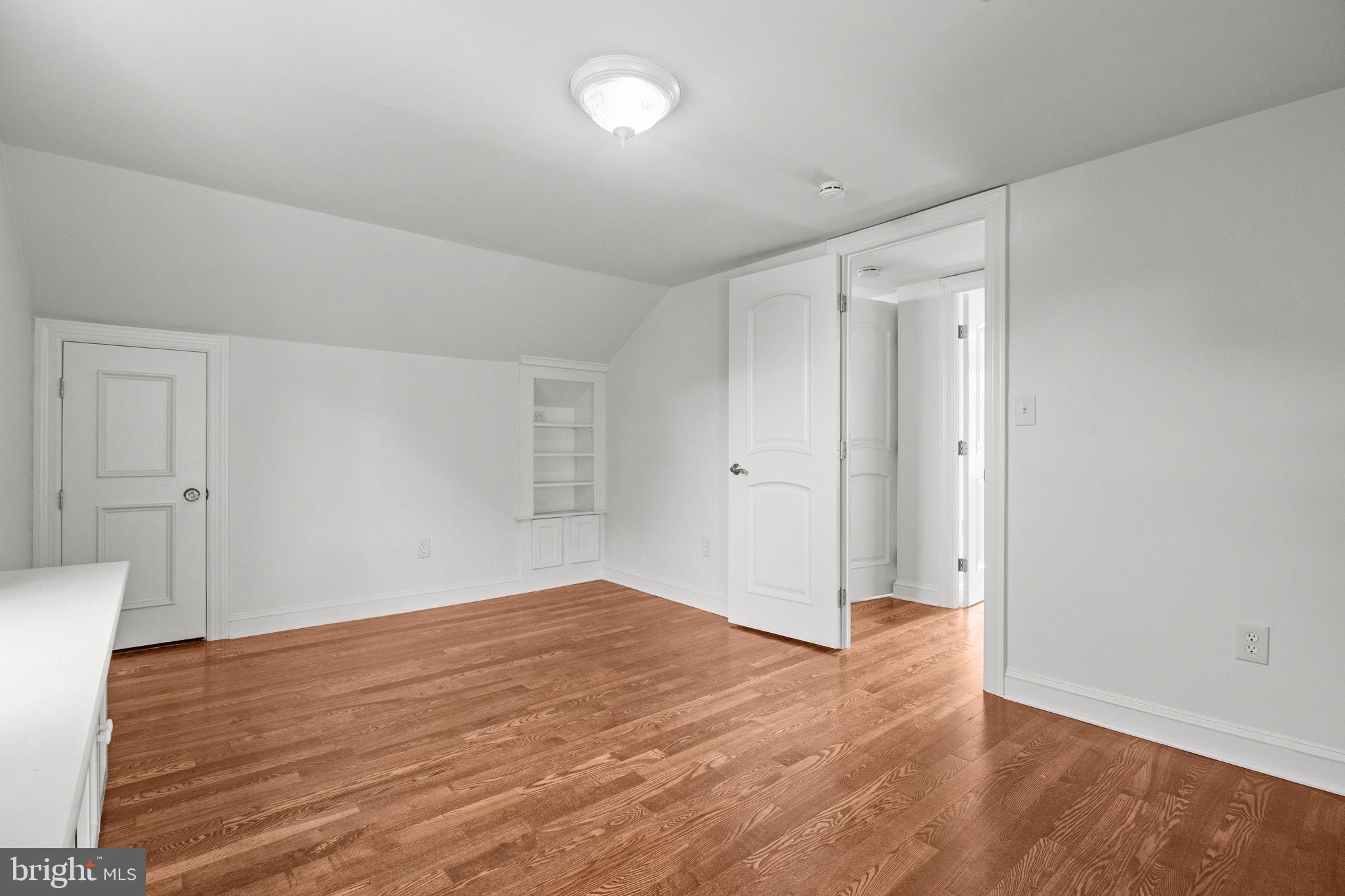 182 West Upper Ferry Road Ewing, NJ 08628 - Photo 23 of 33 wooden floor in an empty room