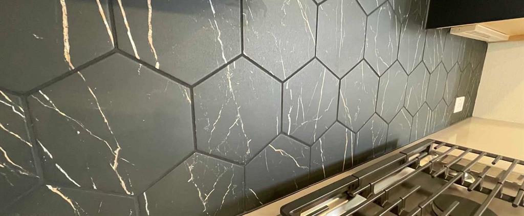 1612 Abbott Crk Road Celina, TX 75009 - Photo 14 of 34 Kitchen Construction Progress featuring the Noir Collection