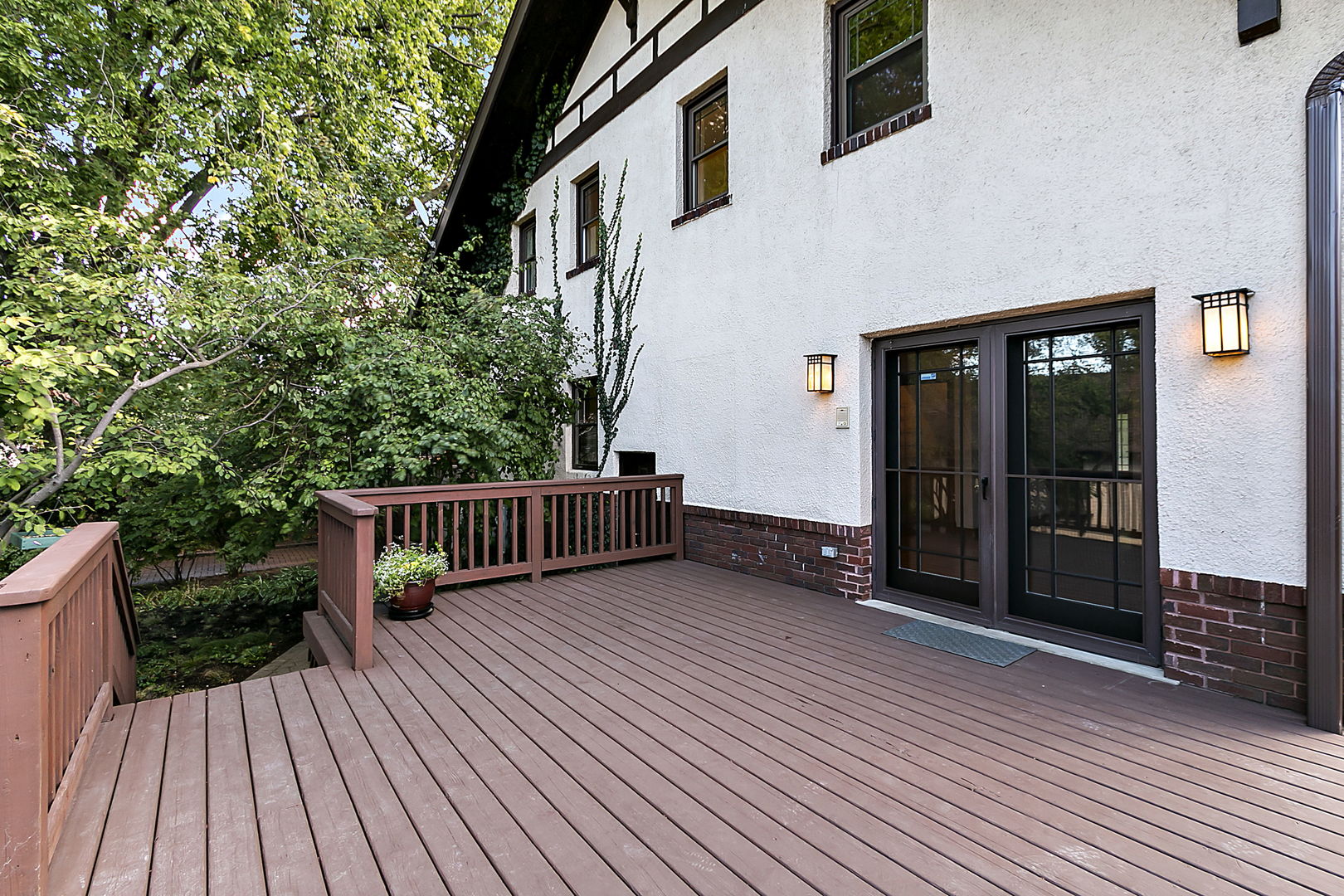 82 Lawton Road Riverside, IL 60546 - Photo 33 of 52