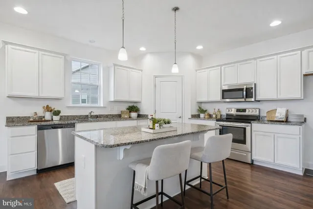 $359,900 | 19 Osprey Court, Gettysburg, PA 17325