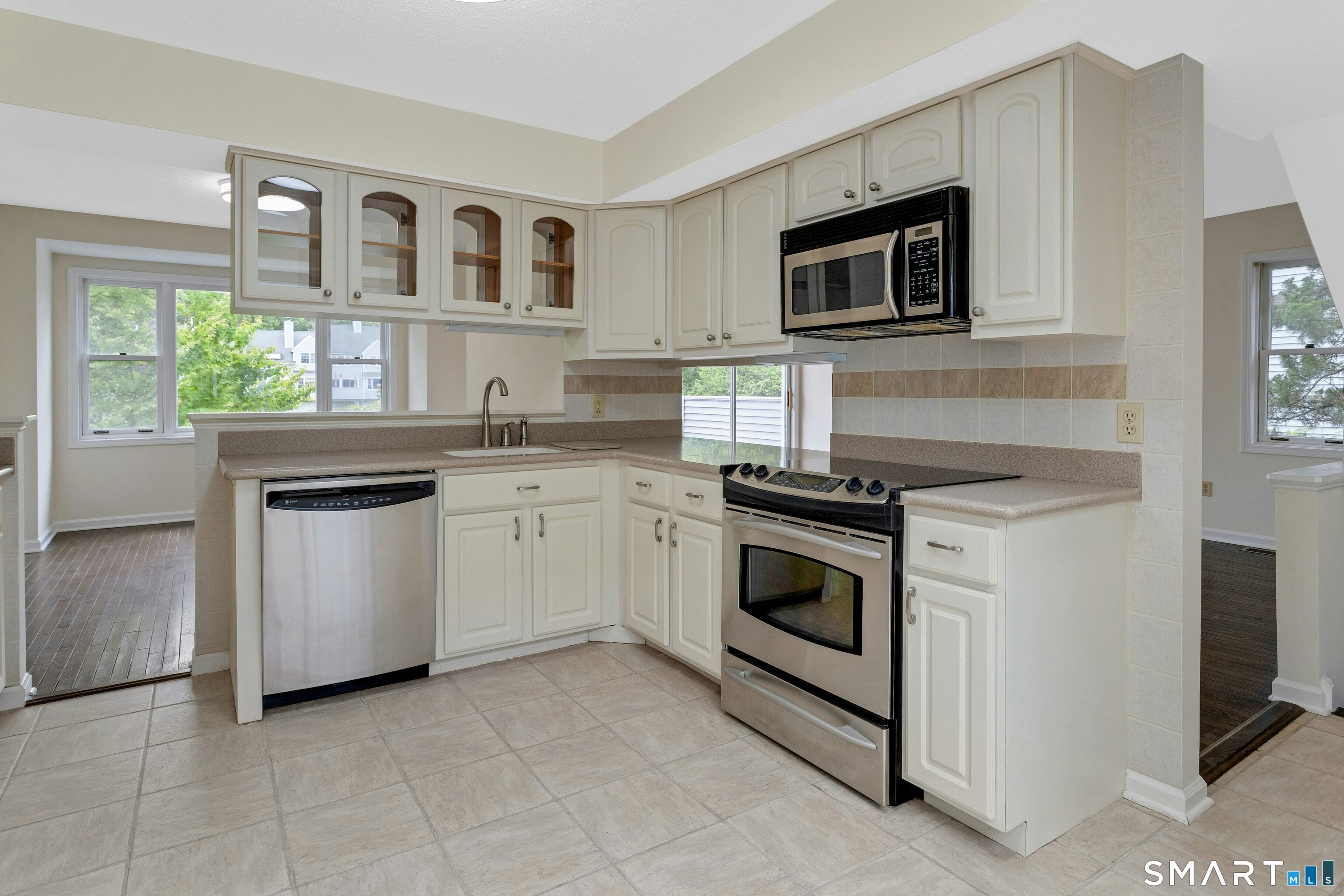 70 Wilton Crest Road, Unit 70 Wilton, CT 06897 - Photo 13 of 34
