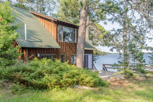 $1,490,000 | 2889 Waters, Ely, MN 55731
