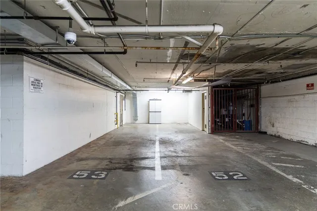 $649,000 | 141 South Clark Drive, Unit 326, West Hollywood, CA 90048