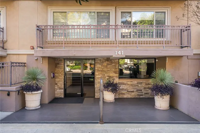 $649,000 | 141 South Clark Drive, Unit 326, West Hollywood, CA 90048