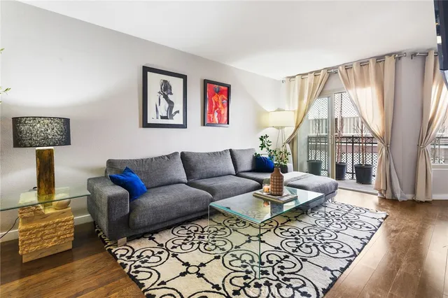 $649,000 | 141 South Clark Drive, Unit 326, West Hollywood, CA 90048