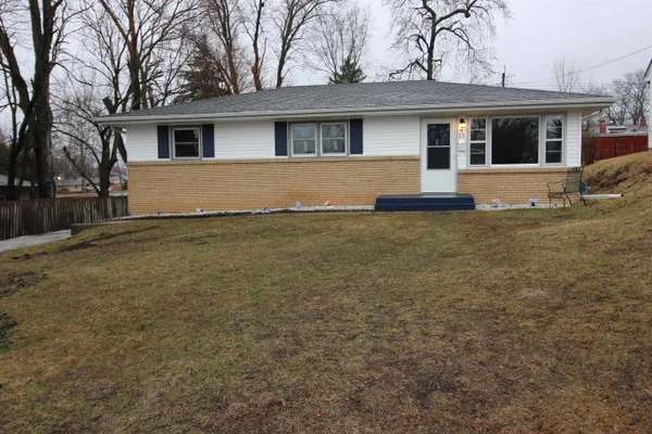 $154,900 | 915 Hoban Avenue, Rockford, IL 61101