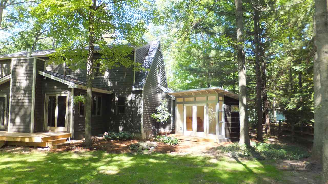 3590 Lone Lookout Road Traverse City, MI 49686 - Photo 40 of 42 1853011-39.JPG