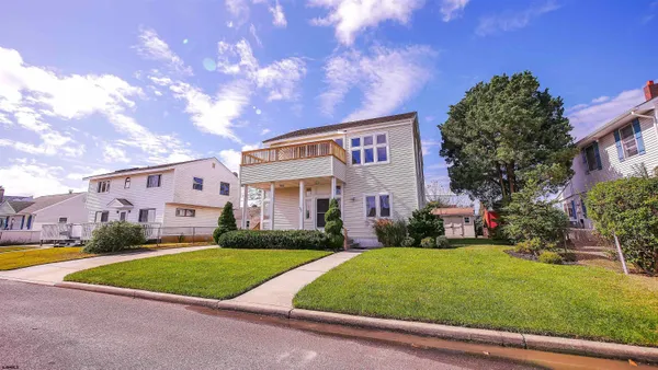 $479,000 | 207 East Plaza Place, Pleasantville, NJ 08232