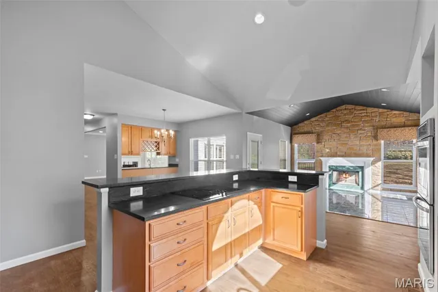 $1,250,000 | 724 Questover Lane, St. Louis, MO 63141