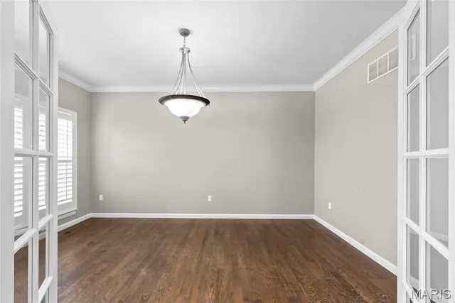 $1,250,000 | 724 Questover Lane, St. Louis, MO 63141